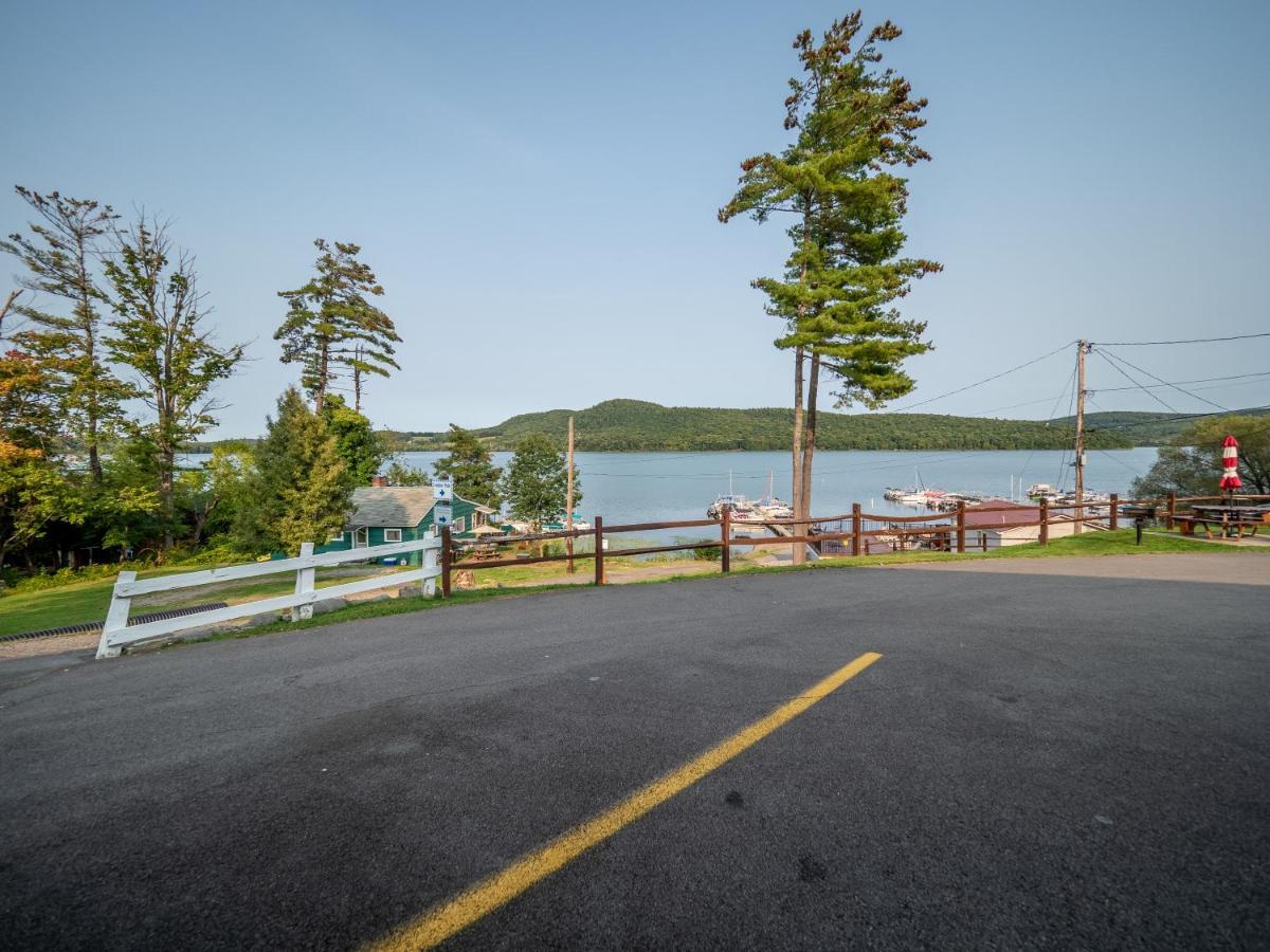 Lake 'N Pines Motel 쿠퍼스타운 외부 사진