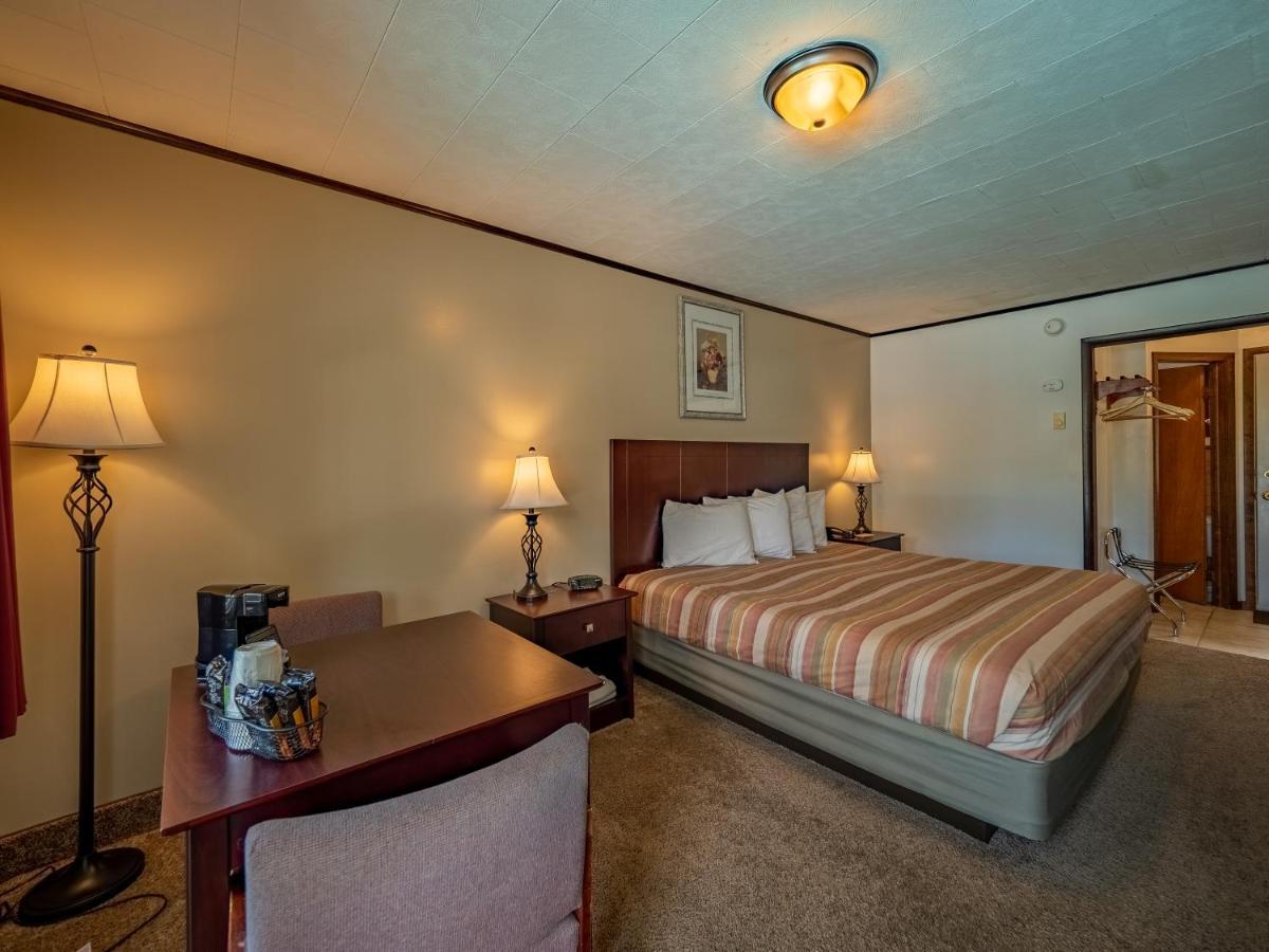Lake 'N Pines Motel 쿠퍼스타운 외부 사진